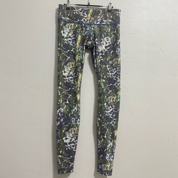 Lululemon Wunder Under Pant - Picture 3 of 7